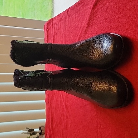 NIB H by Halston women's leather boots - Picture 12 of 13